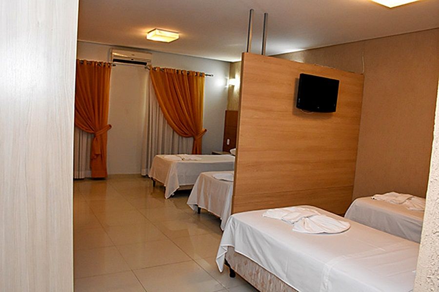 Muffato Plaza Hotel Фос-ду-Игуасу Экстерьер фото